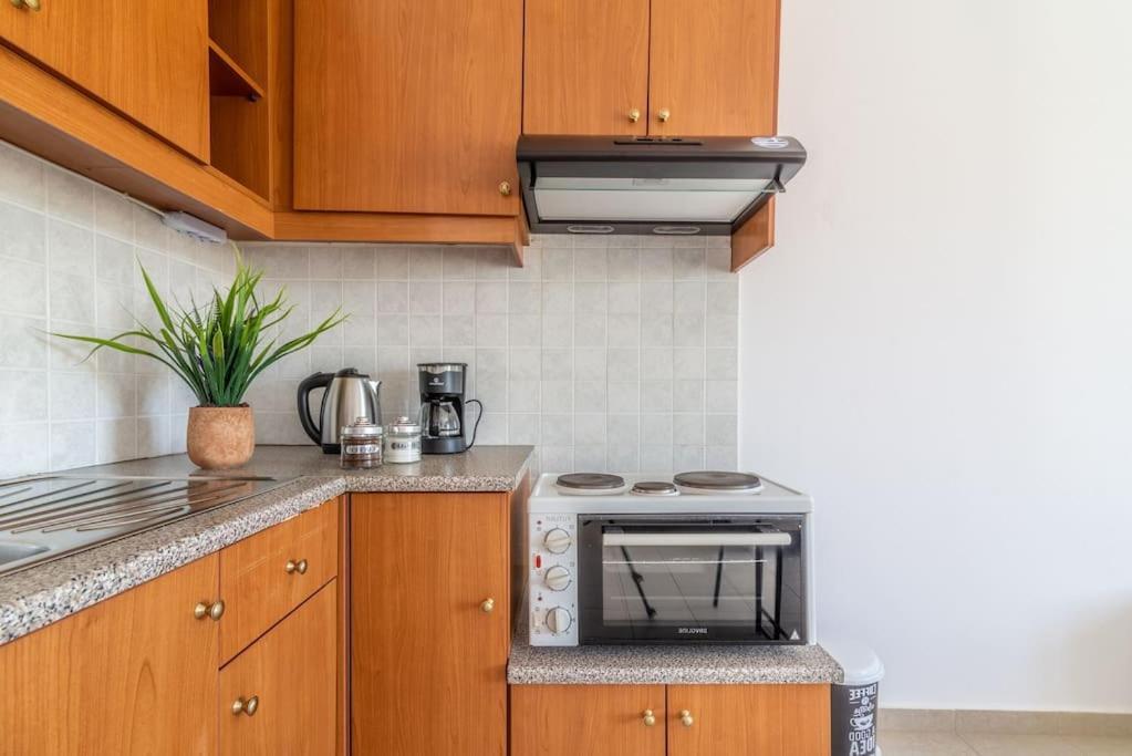 Urban Apt Next University 4 Ираклион Экстерьер фото