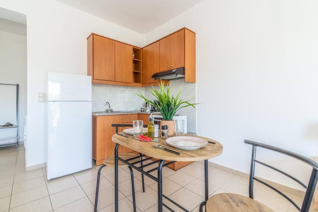 Urban Apt Next University 4 Ираклион Экстерьер фото
